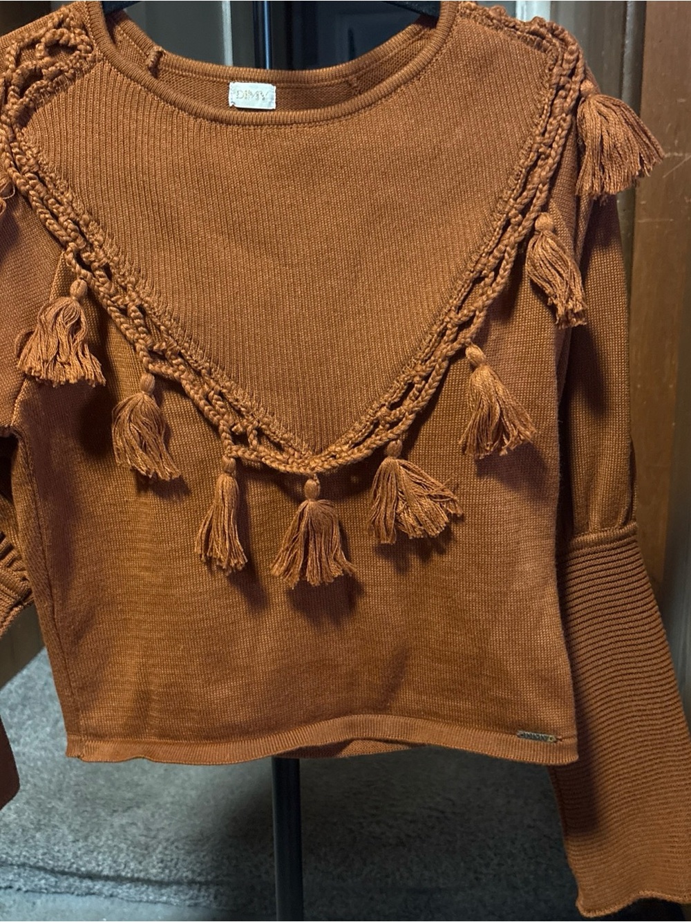 Women’s Crewneck Tassel-Trim Sweater in Russet